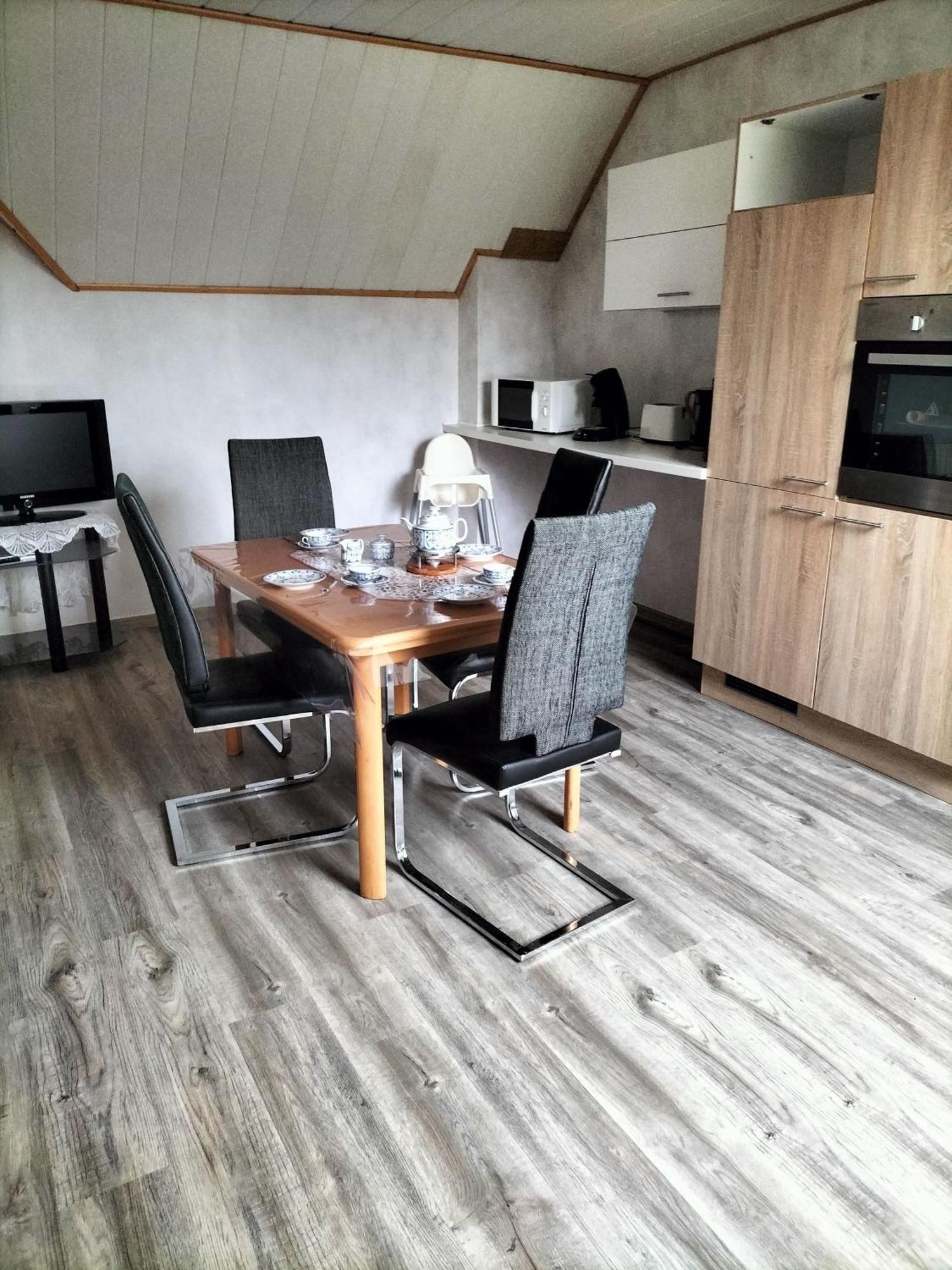 Ferienwohnung Behrends, 15178 Leer Esterno foto