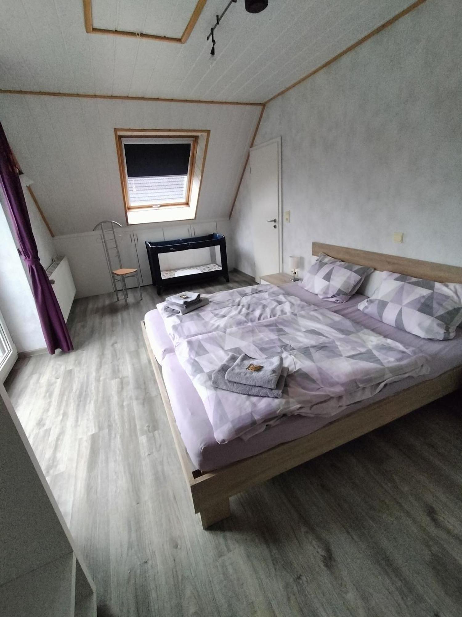 Ferienwohnung Behrends, 15178 Leer Esterno foto